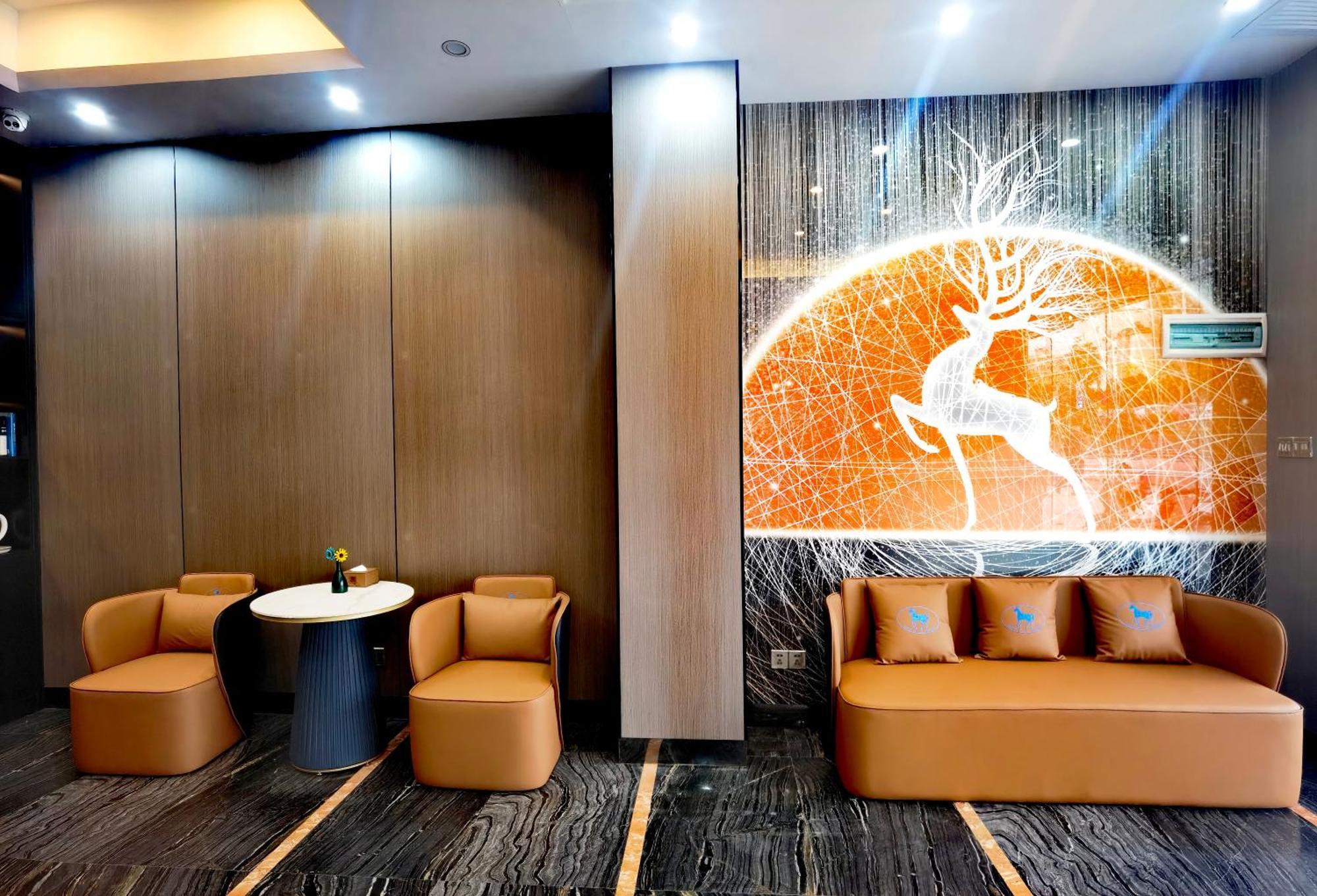 Paco Hotel Tianhe Coach Terminal Metro Satation Guangzhou-Free Shuttle Bus For Canton Fair Exterior photo